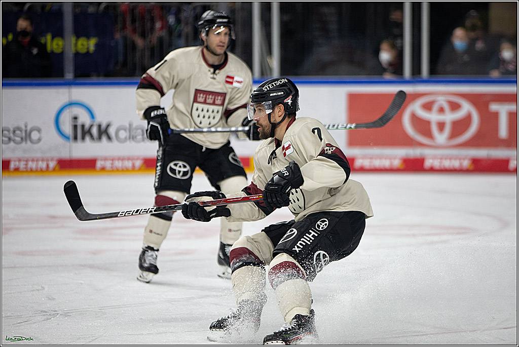 PENNY DEL;  Koelner Haie - EHC Red Bull Muenchen; Koeln, 18.03.2022